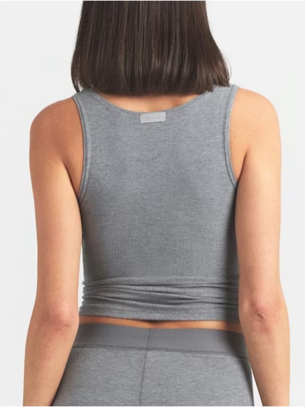 SKIMS Soft Lounge Ribbed Tank - Picture 2 of 5